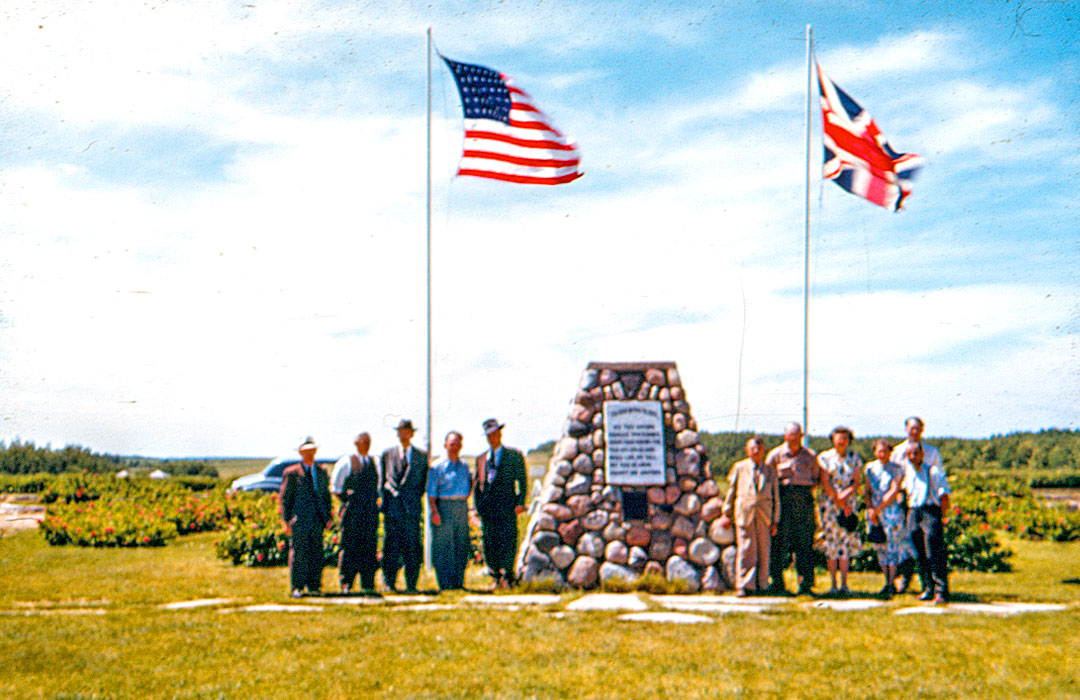 2014 - 1982 20c International Peace Garden